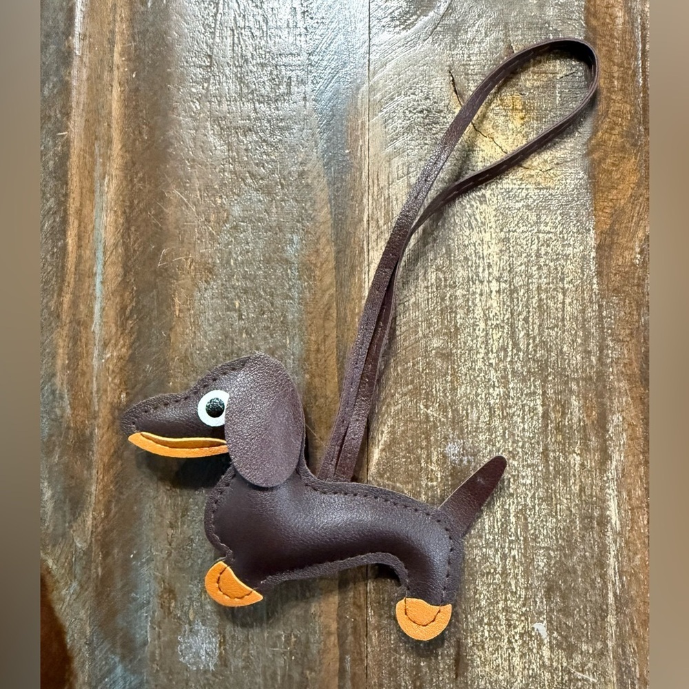 Ⓜ️Dachshund Dark Brown Bag Charm